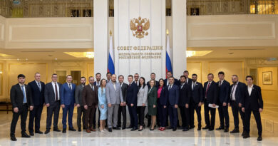 Команда страны приняла участие в пленарном заседании Палаты молодых законодателей Совета Федерации РФ.  