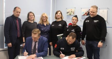 Команда страны подписала Соглашение о сотрудничестве и взаимодействию с Санкт-Петербургским университетом технологий управления и экономики.